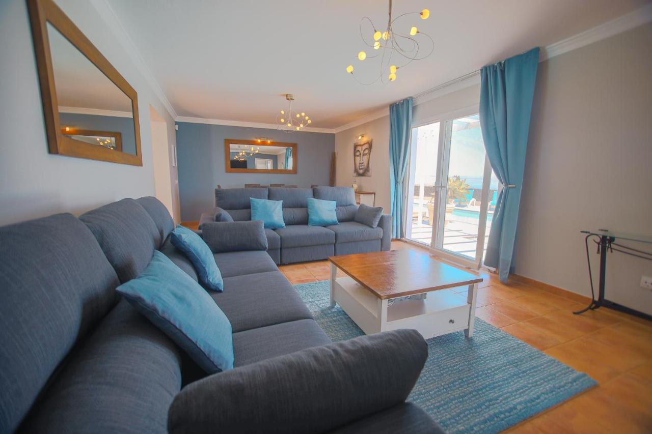 فيلا Casa Conil With A Private 25 Meter Heated Pool المظهر الخارجي الصورة